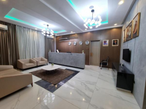 CIRCUSSE SUITES AND APARTMENT ltd